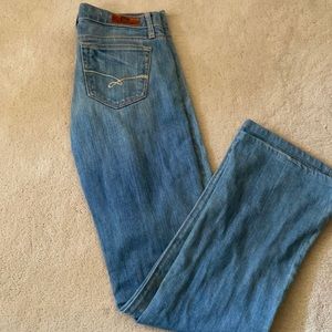 Ruehl No.925 Women's Straight Leg Jeans - Medium Blue Wash